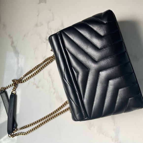 Saint Laurent (YSL) Small LouLou Chain Bag in Quilted “Y” Leather in Black/Gold - Picture 5 of 5